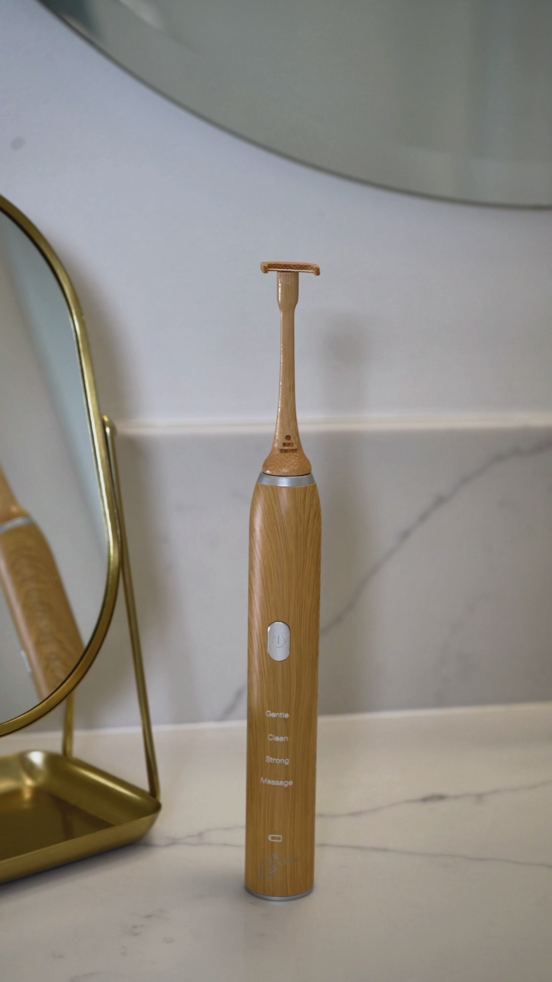Load video: Bamboo Sonic Flosser